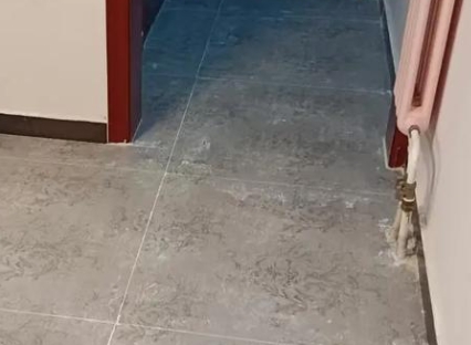 青秀瓷砖空鼓维修公司分享下青秀地砖空鼓了怎么办